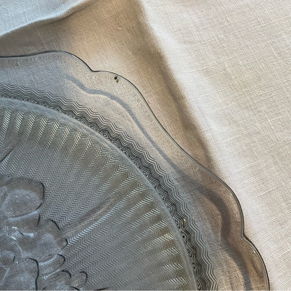 Depression Glass Vase and Plate - Picture 9 of 10